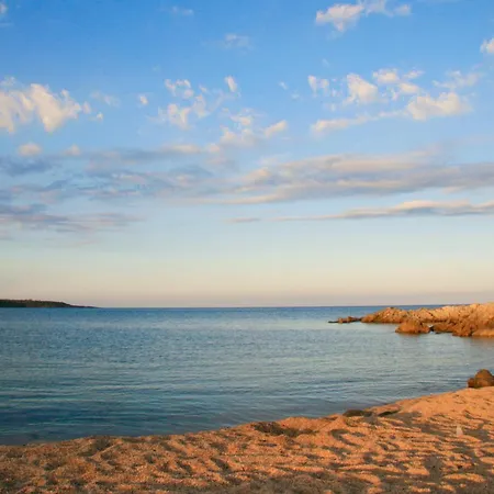 A Due Passi Dal Mare